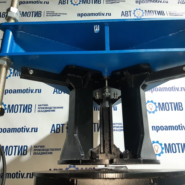 Пресс шиномонтажный для цельнолитых шин погрузчика 120т. ПШ120