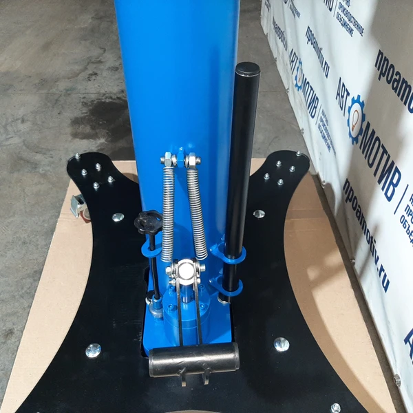 Напольный ямный подъемник с фиксированным штоком (мобильный) 15 т 1000 мм. КПП15Р1000Ф