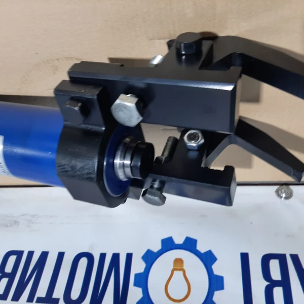 Бортоотжиматель гидравлический пятиэлементных дисков 20 т. БГ20-150