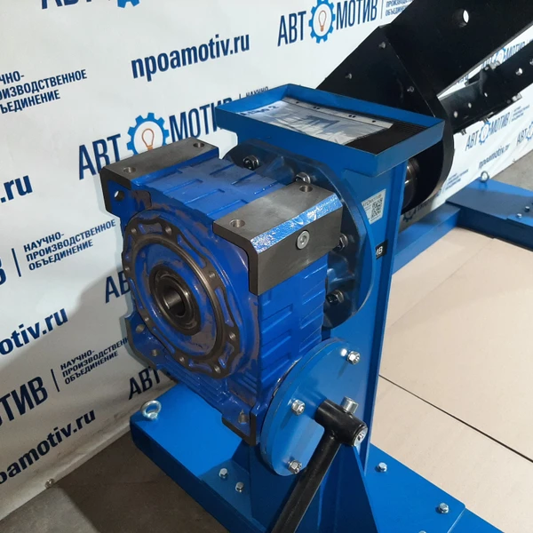 Кантователь двигателя и КПП грузовиков, автобусов и спецтехники 3 т. КД3000