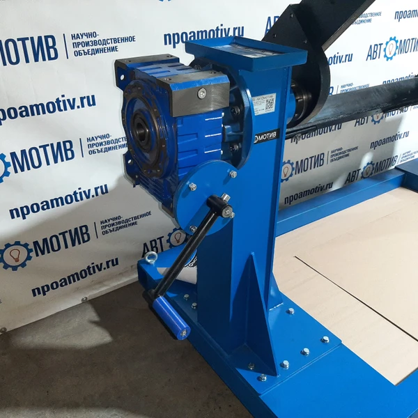 Кантователь двигателя и КПП грузовиков, автобусов и спецтехники 3 т. КД3000