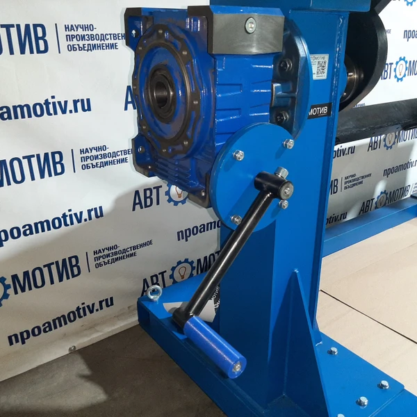 Кантователь двигателя и КПП грузовиков, автобусов и спецтехники 3 т. КД3000