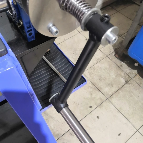 Кантователь редукторов заднего моста коммерческого транспорта КДР250