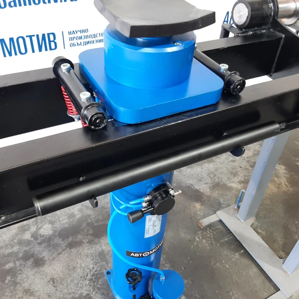 Навесной ямный подъемник 15т. 800мм. КПН15Р800