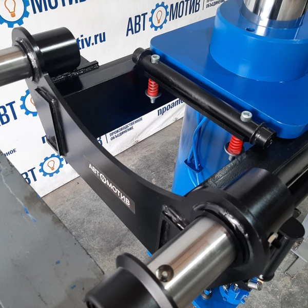 Навесной ямный подъемник 30 т 800 мм. КПН30Р800