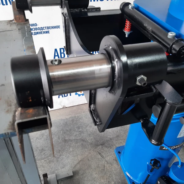 Навесной ямный подъемник 30 т 800 мм. КПН30Р800