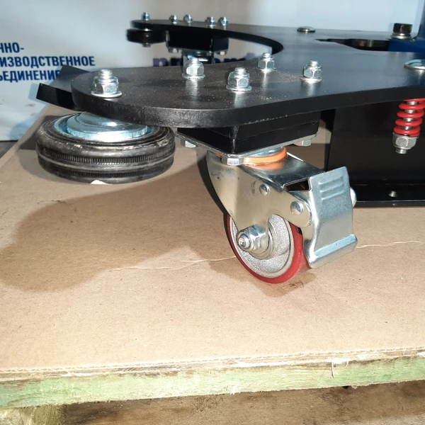 Напольный ямный подъемник с фиксированным штоком (мобильный) 15 т 1000 мм. КПП15Р1000Ф