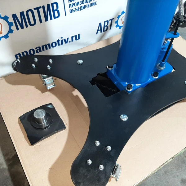 Напольный ямный подъемник с фиксированным штоком (мобильный) 15 т 1000 мм. КПП15Р1000Ф