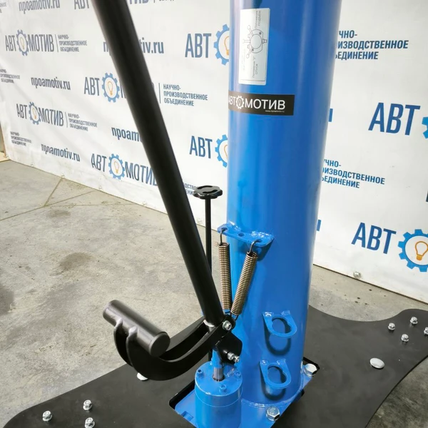 Напольный ямный подъемник с фиксированным штоком (мобильный) 15 т 1000 мм. КПП15Р1000Ф