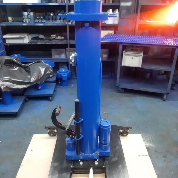 Напольный ямный подъемник (рельсовый) 15 т 1000 мм. КПП15Р1000П