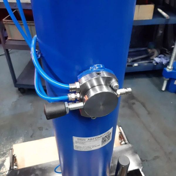 Напольный ямный подъемник (рельсовый) 15 т 1000 мм. КПП15Р1000П