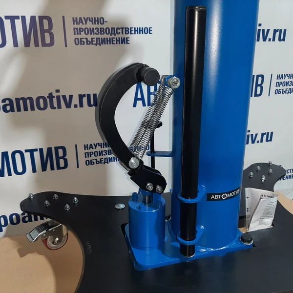 Напольный ямный подъемник с фиксированным штоком (мобильный) 15т. 800мм. КПП15Р800Ф