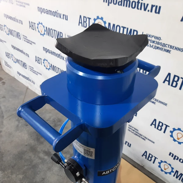 Напольный ямный подъемник с фиксированным штоком (мобильный) 20т. 1000мм. КПП20Р1000Ф