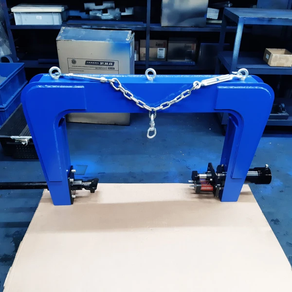 Пресс для установки балансировочных грузиков 8 т. ПГС8