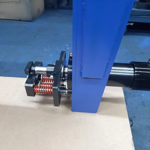 Пресс для установки балансировочных грузиков 8 т. ПГС8