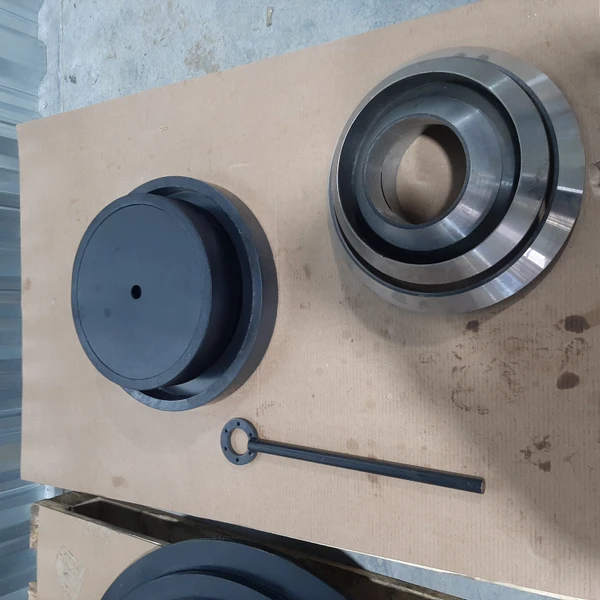 Пресс шиномонтажный для цельнолитых шин погрузчика 120 т (портальный) ПШ120П