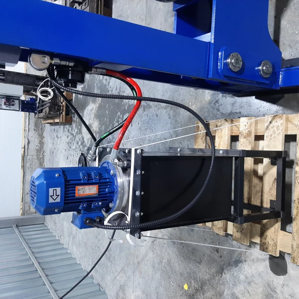 Пресс шиномонтажный для цельнолитых шин погрузчика 120 т (портальный) ПШ120П