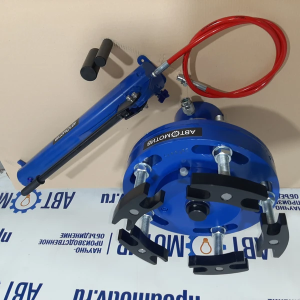 Съемник ступицы грузового авто 106 т. ССГ100