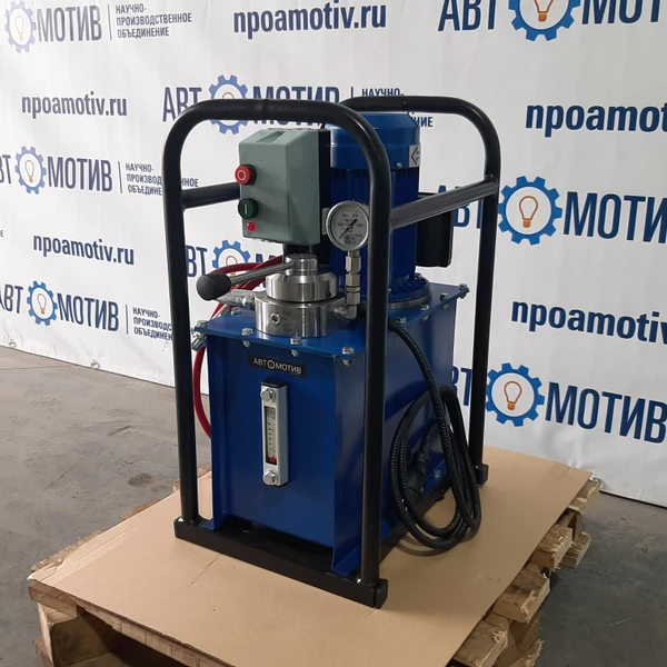 Электрогидравлическая станция 8 л 700 бар. НГЭ700.8.08/5