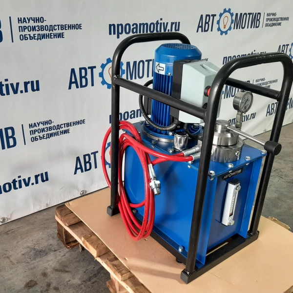 Электрогидравлическая станция 8 л 700 бар. НГЭ700.8.08/5