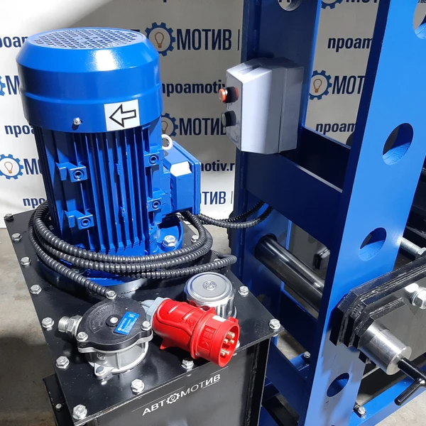 Пресс универсальный для цеховых и шиномонтажных работ 120 т. ПГШ120