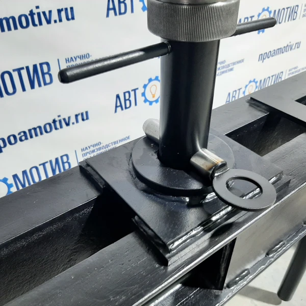 Страховочный козел 15 т. КС15