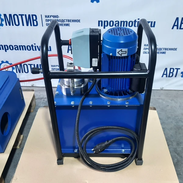 С-образный выпрессовщик пальцев траковых цепей без башмаков 110 т. ВПТ110С