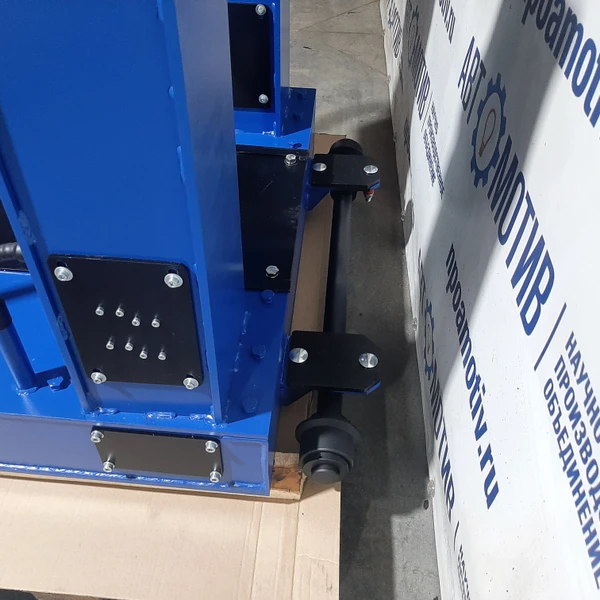 Напольный ямный подъемник 14 т 580 мм каретка 920 мм. КПП14ЭМ600.1