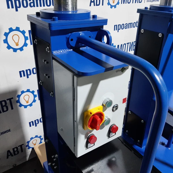 Напольный ямный подъемник 14 т 580 мм каретка 810 мм. КПП14ЭМ600.2