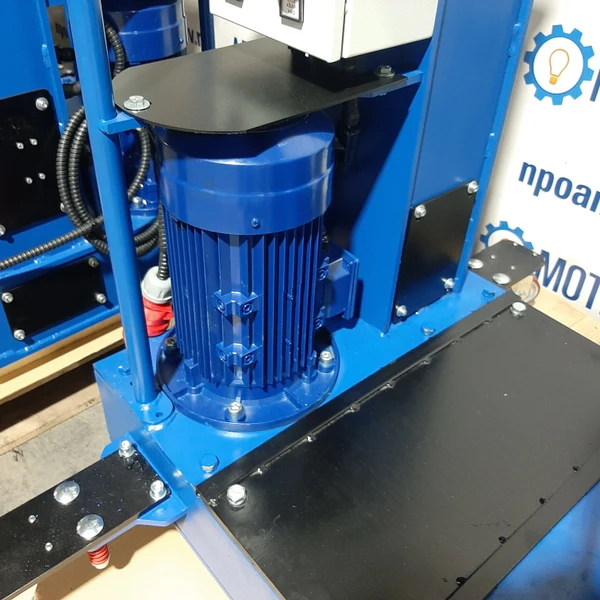 Напольный ямный подъемник 14 т 580 мм каретка 810 мм. КПП14ЭМ600.2