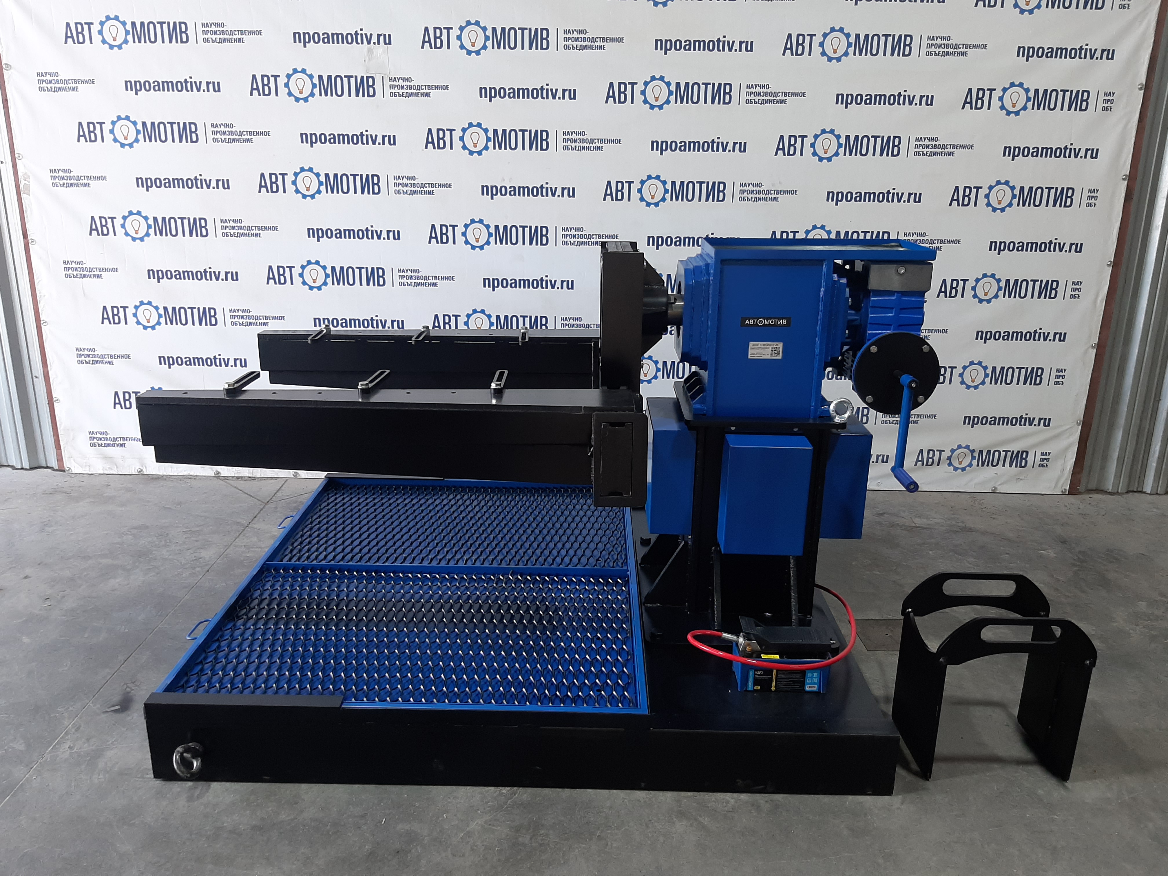 Кантователь двигателя и КПП коммерческого транспорта КД2500ПО