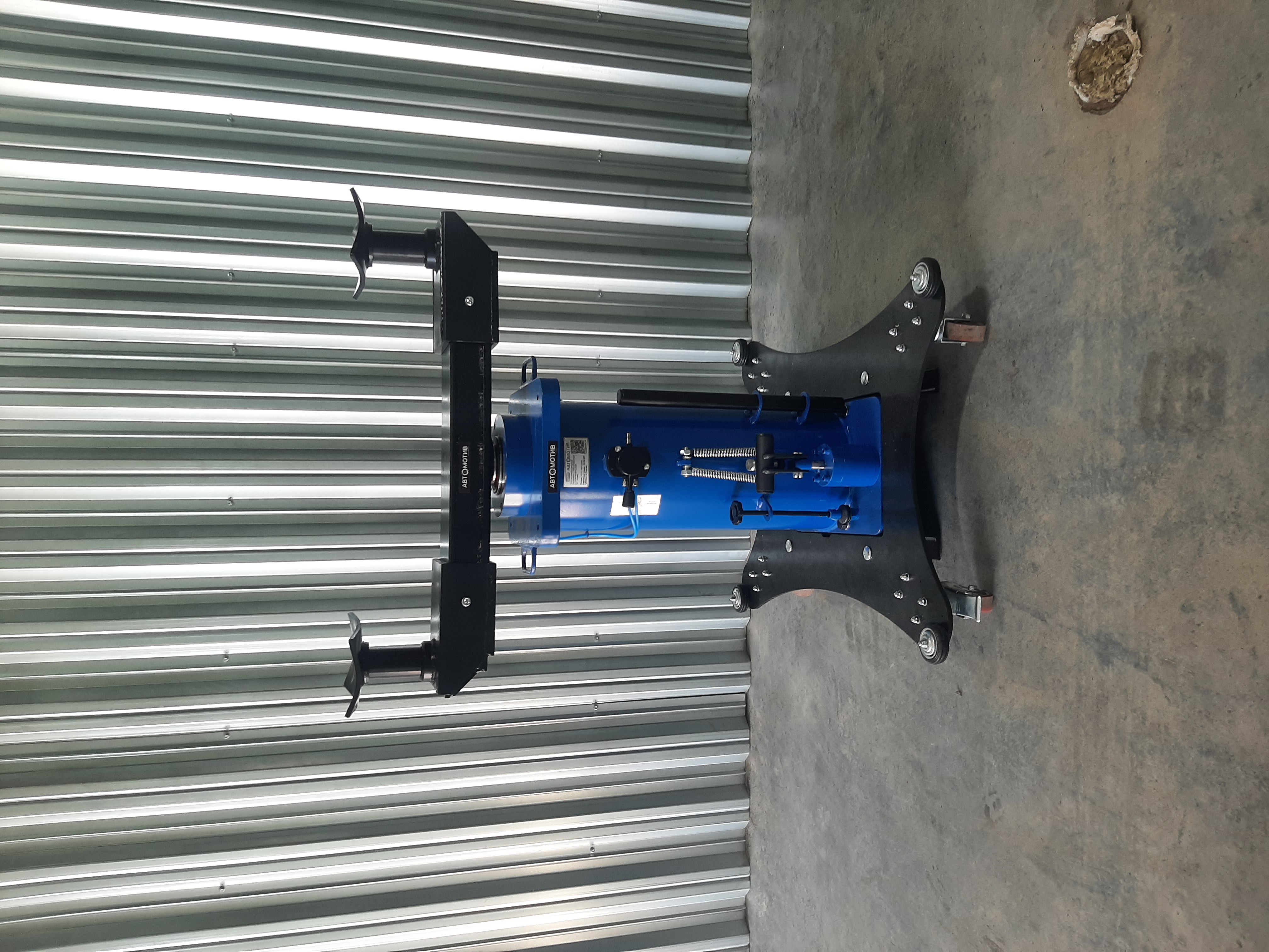 Телескопический ямный подъемник с фиксированным штоком (мобильный) 16 т 1200мм. КППТ16Р1200Ф