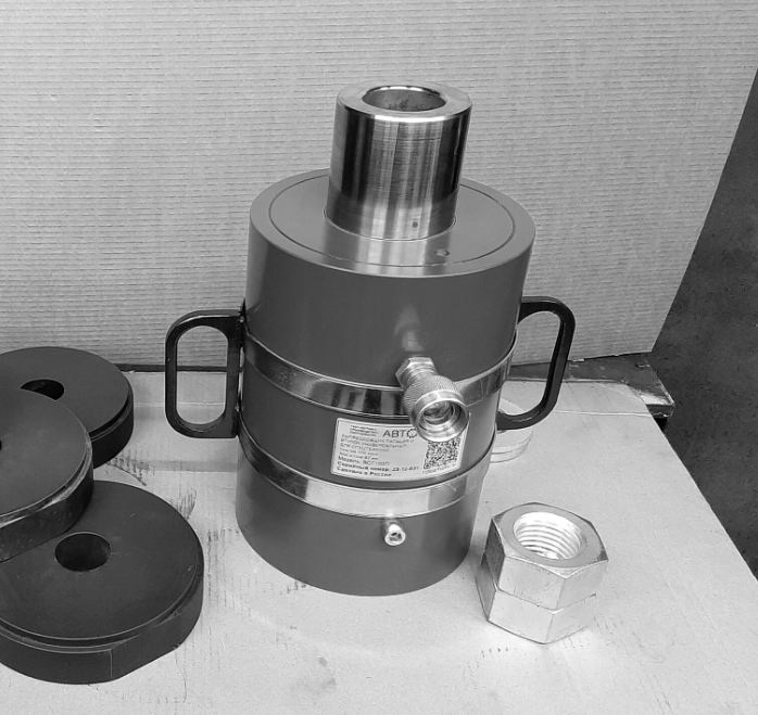 Выпрессовщики пальцев и втулок