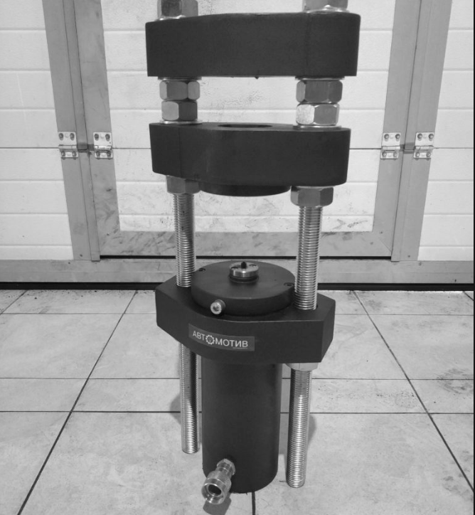 Выпрессовщики пальцев траковых цепей